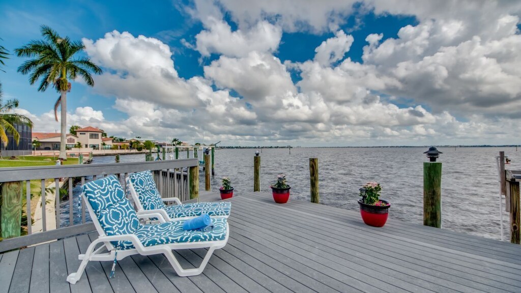 ROSSMAN Vacation Rental Management, Cape Coral, Fort Myers, Bonita